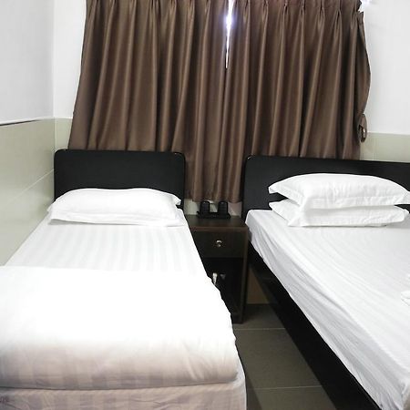 Kowloon Mongkok 1812 Guest House Hong Kong Room photo